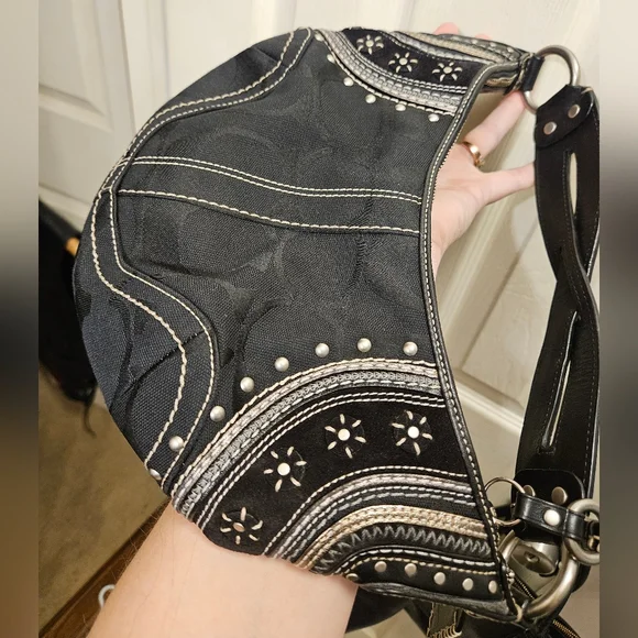 Coach limited edition black soho jacquard studded grommet hobo handbag purse - Picture 3 of 15